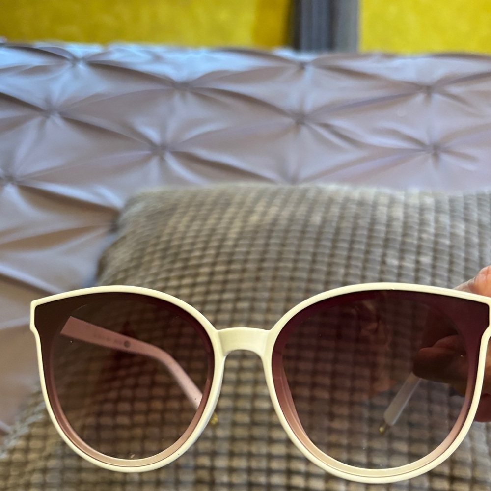 Chic White Sunglasses